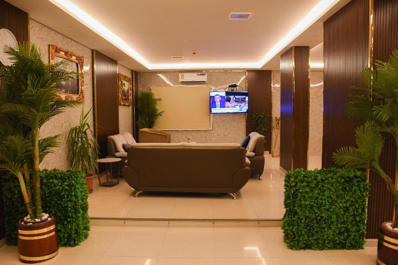 Florida Inn Hotel นาจราน ภายนอก รูปภาพ