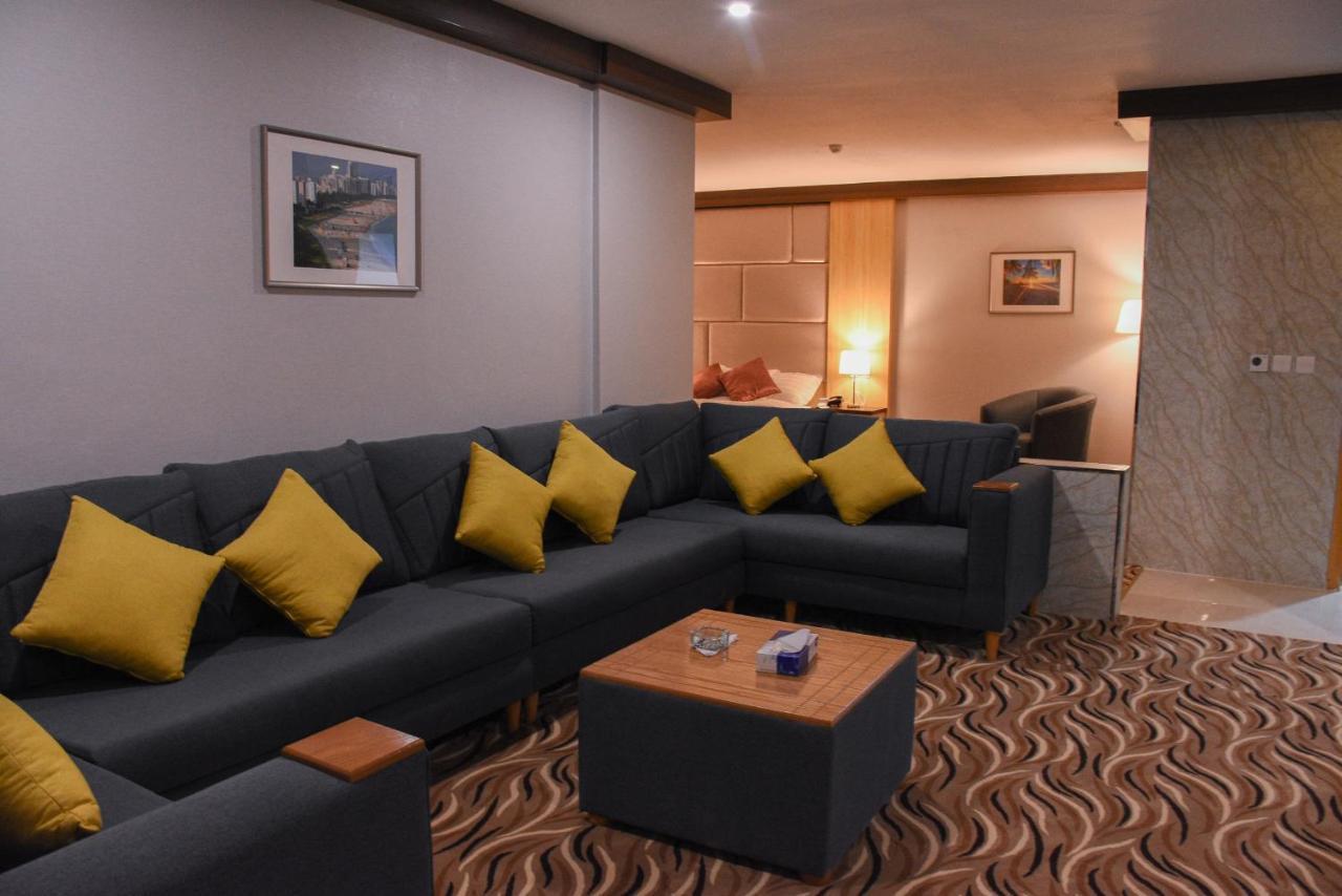 Florida Inn Hotel นาจราน ภายนอก รูปภาพ