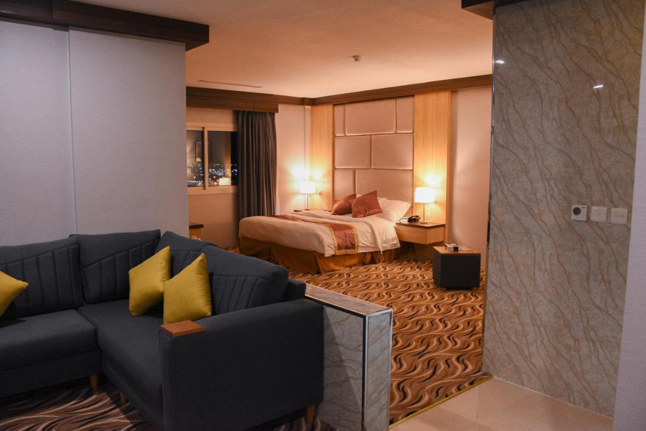 Florida Inn Hotel นาจราน ภายนอก รูปภาพ