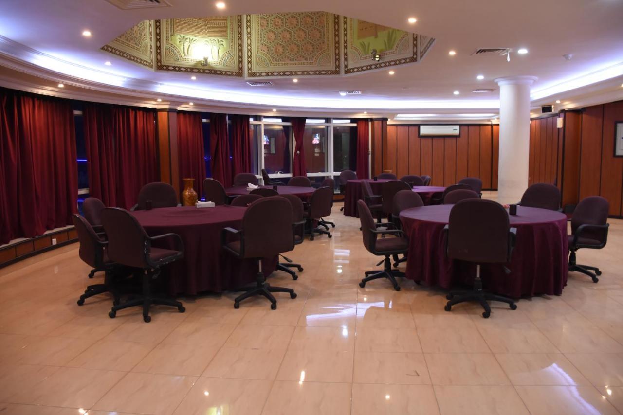 Florida Inn Hotel นาจราน ภายนอก รูปภาพ